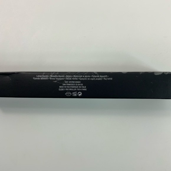 Kat Von D Woolf Everlasting Liquid Lipstick - Picture 5 of 7